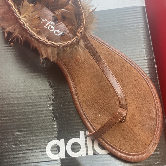 Cute summer ostrich feather leather sandal - Picture 3 of 5